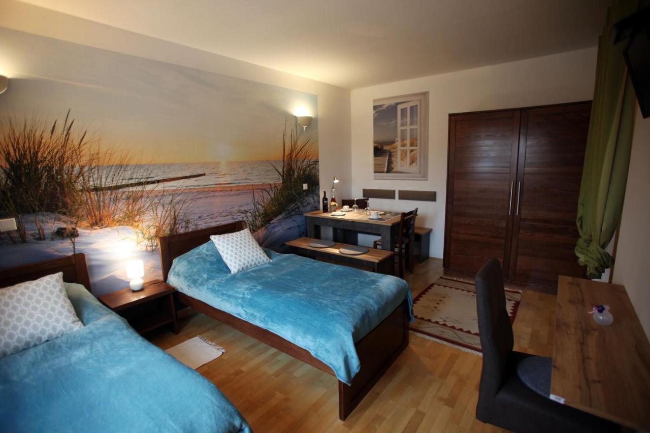 Landhaus Klambauer Ferienapartments Thermennaehe St Martins Therme Frauenkirchen Buitenkant foto