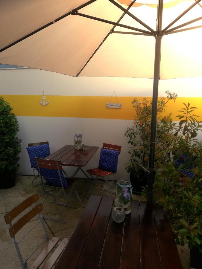 Landhaus Klambauer Ferienapartments Thermennaehe St Martins Therme Frauenkirchen Buitenkant foto